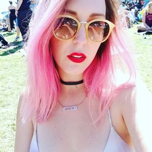 Meet your Posher, Renee